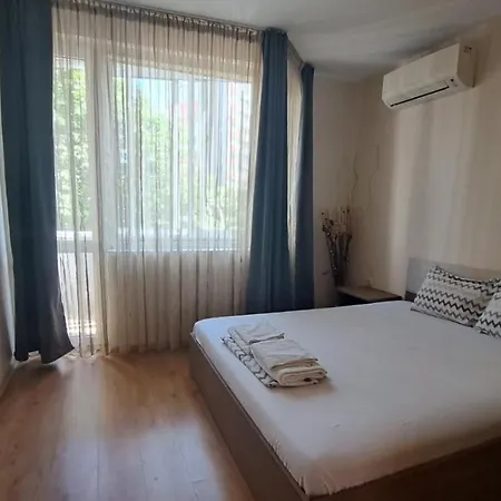 公寓 Vladislav- Luxury